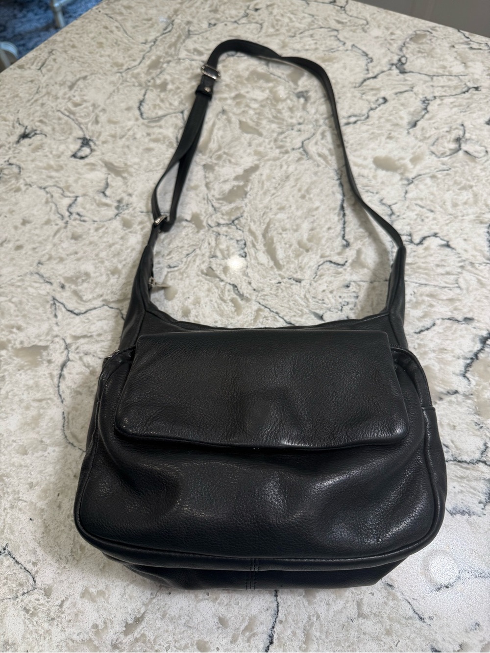 Wilsons Leather Vintage Black Pebbled Leather Hobo Classic Shoulder Bag
